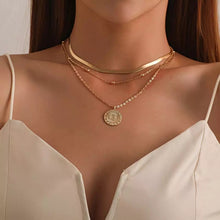Load image into gallery viewer, NAMABI ELIA necklace
